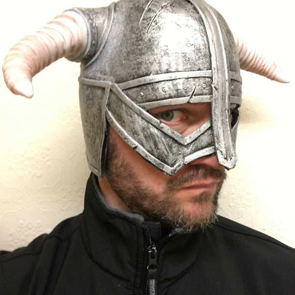 Wikinger-Helmmaske.