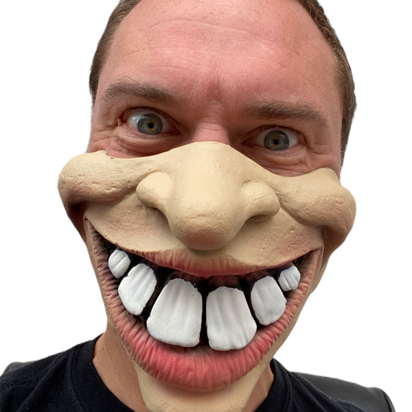 Buckie Half Face Mask