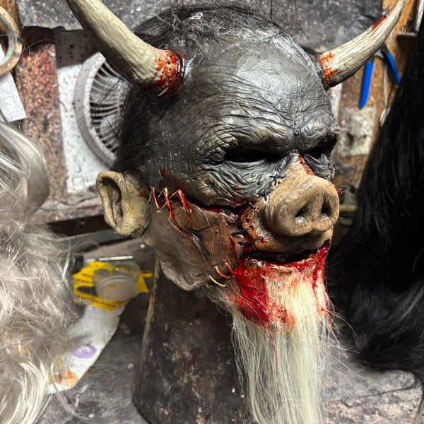 TONY BUCK FX Studios - Leatherface Pig Mask