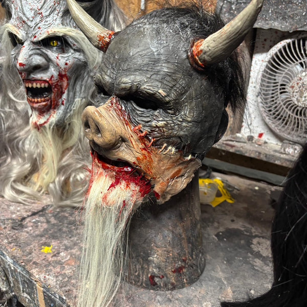 TONY BUCK FX Studios - Leatherface Pig Mask