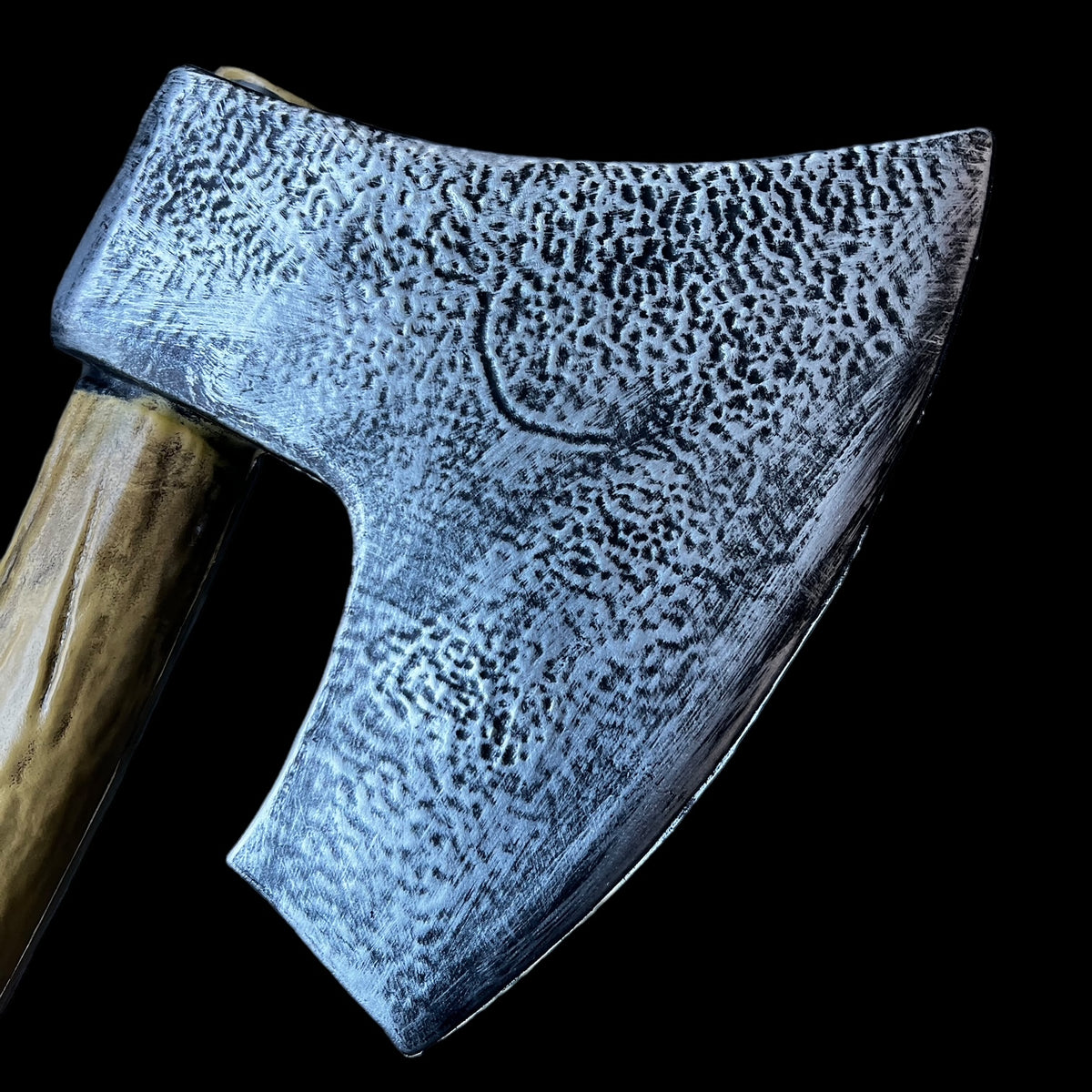 Founders Carver Axe