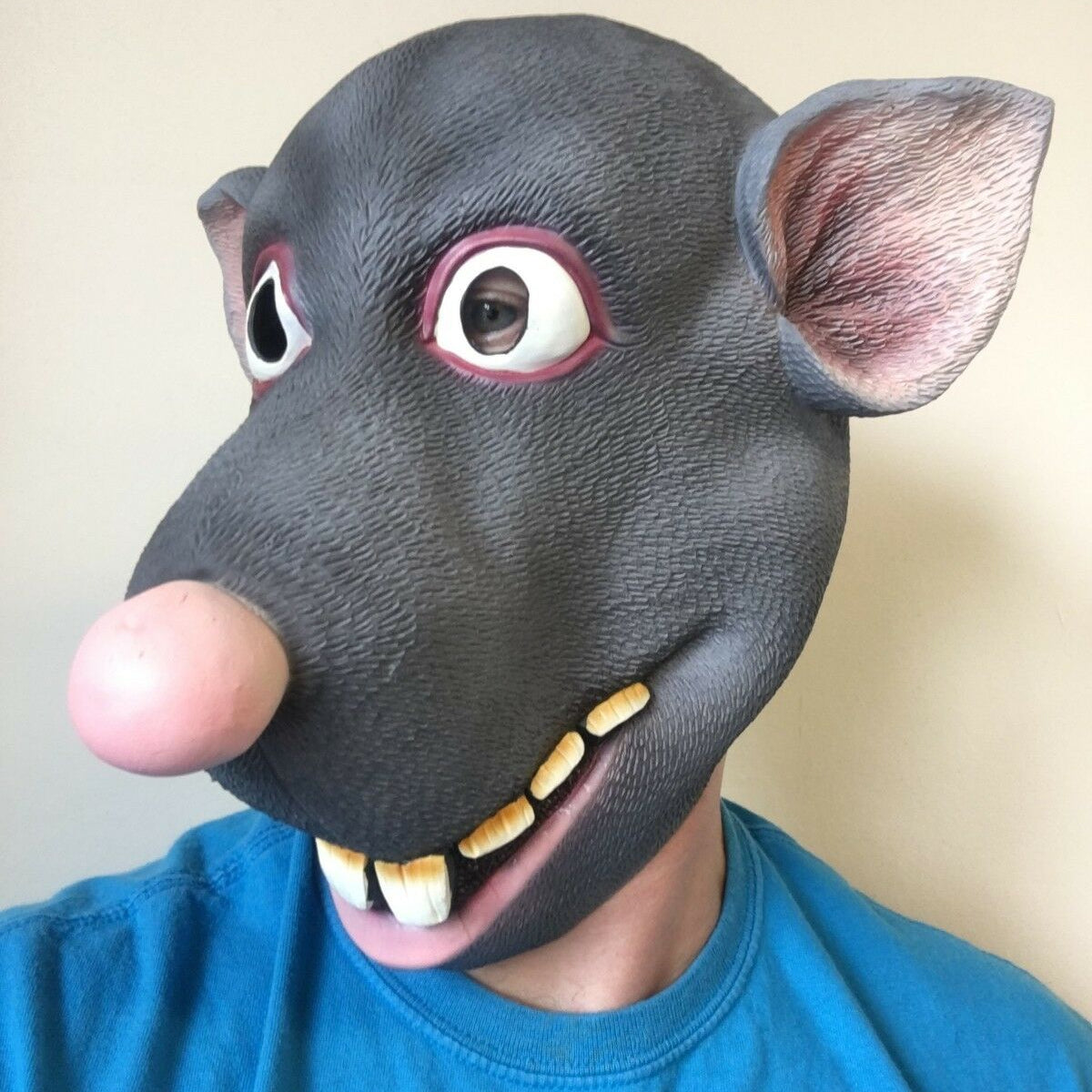 Lustige Cartoon-Rattenmaske