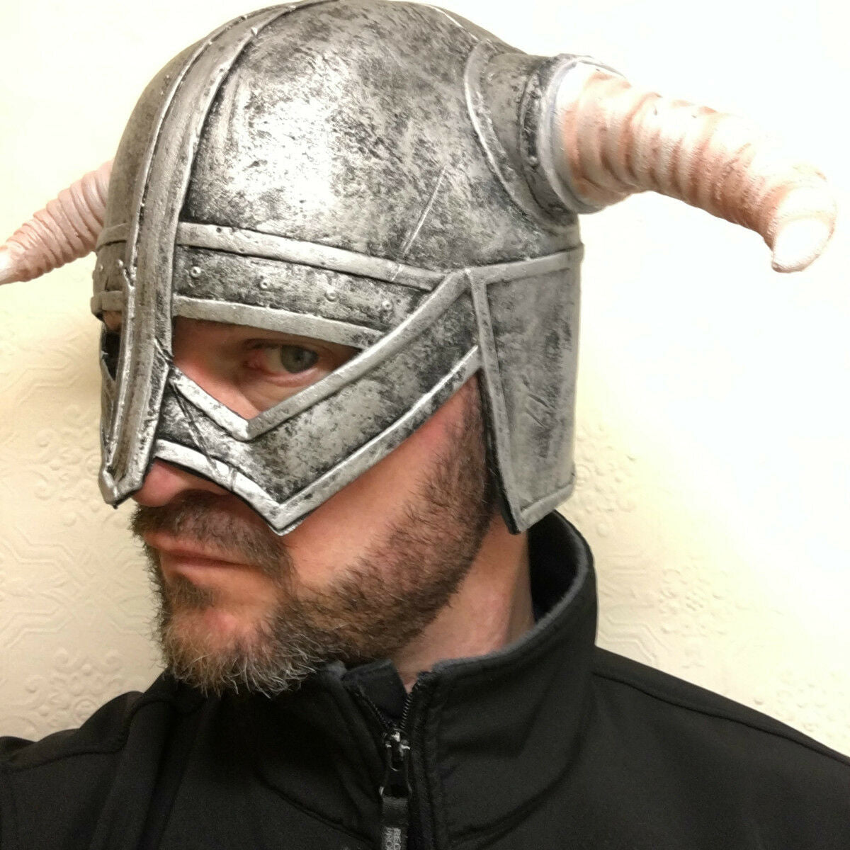 Masque de casque viking.