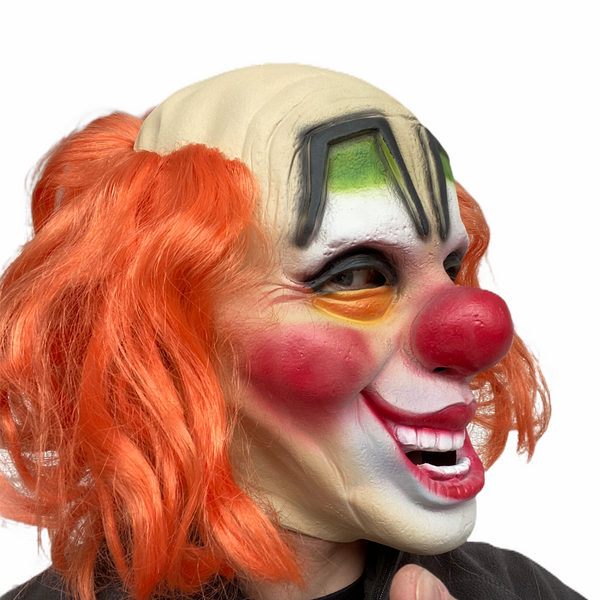 Masque de clown de cirque vintage